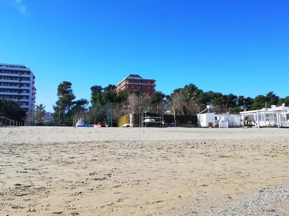 Parco Del Mare Pescara Apartments Exterior photo